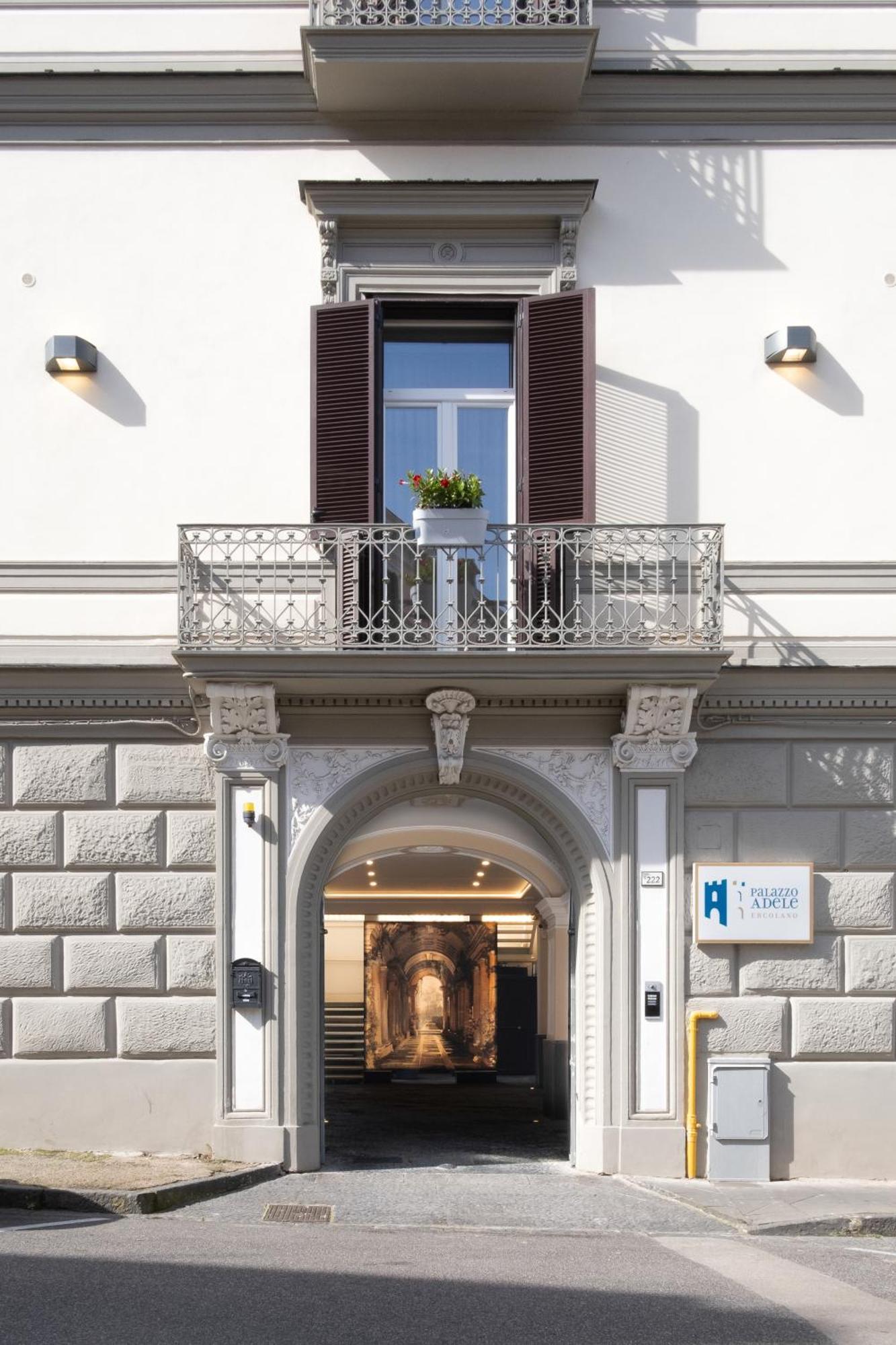 Palazzo Adele Rooms & Apartments Ercolano Exterior foto